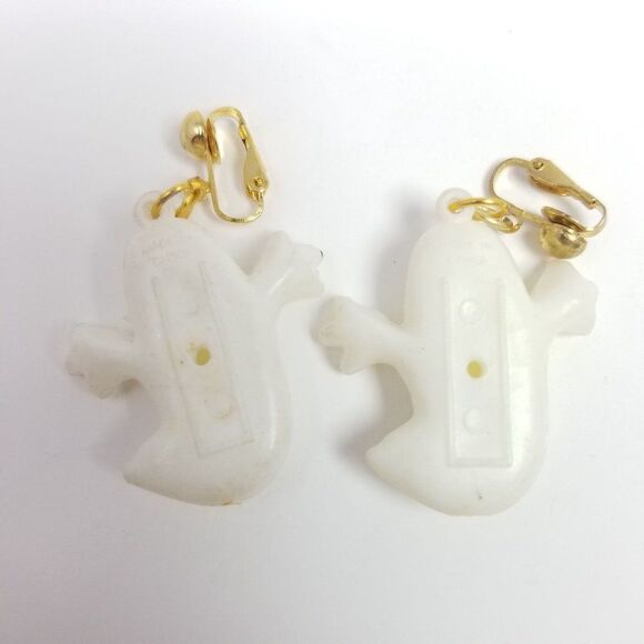 Vintage Ghost Shaped Clip On Earrings, Dangle, 80s Halloween Style, Spooky - Picture 4 of 5